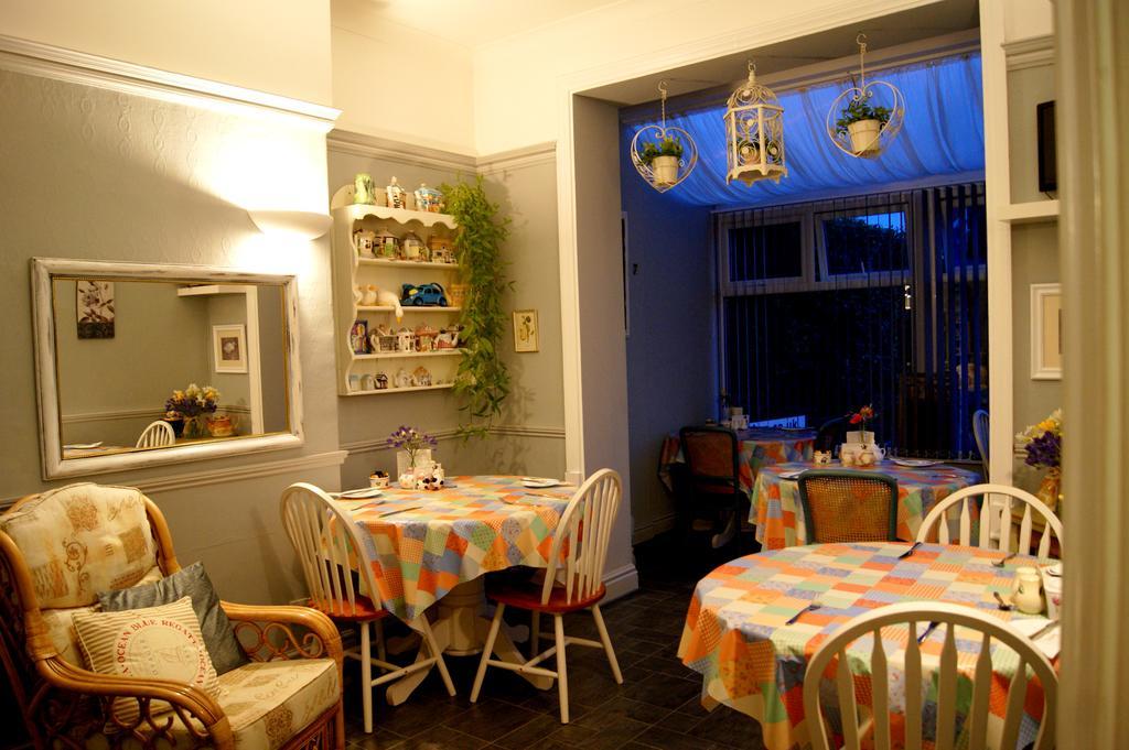 Sunset Guest House Hunstanton Exterior photo The interior of a typical tearoom