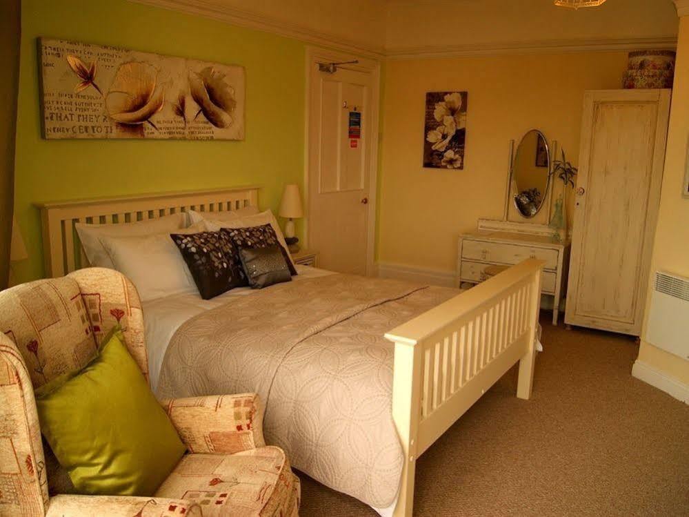 Sunset Guest House Hunstanton Exterior photo A bedroom at the hotel